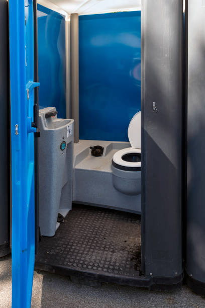 Best High-end porta potty rental  in Crandon Lakes, NJ